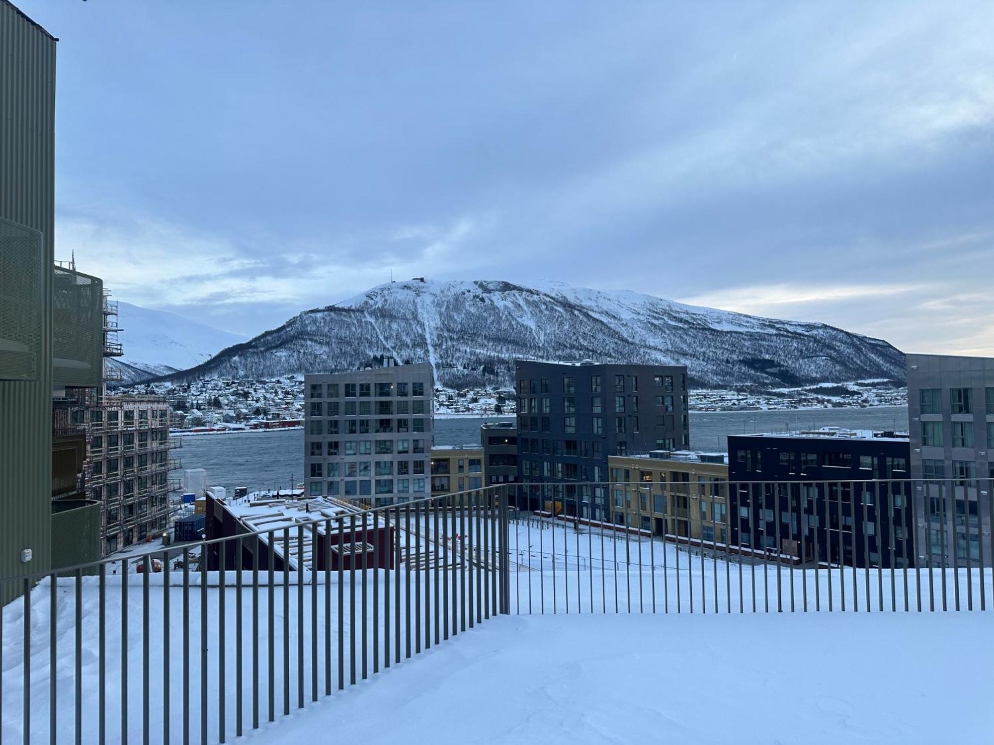 Thenorthernexplorer Penthouse Tromso Exterior photo