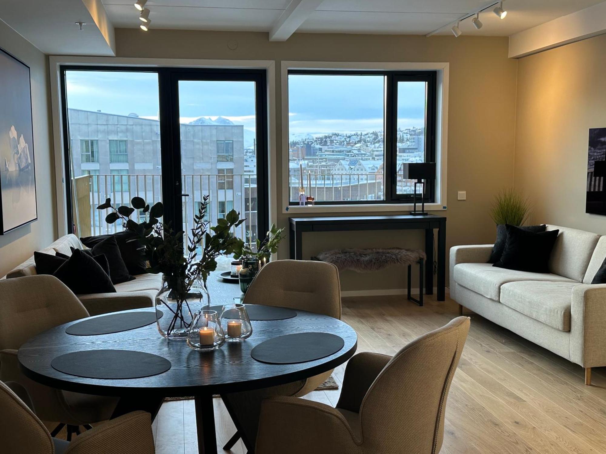 Thenorthernexplorer Penthouse Tromso Exterior photo